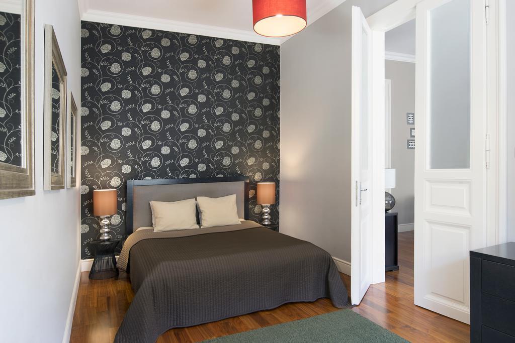 Kapital Inn Budapeşte Dış mekan fotoğraf