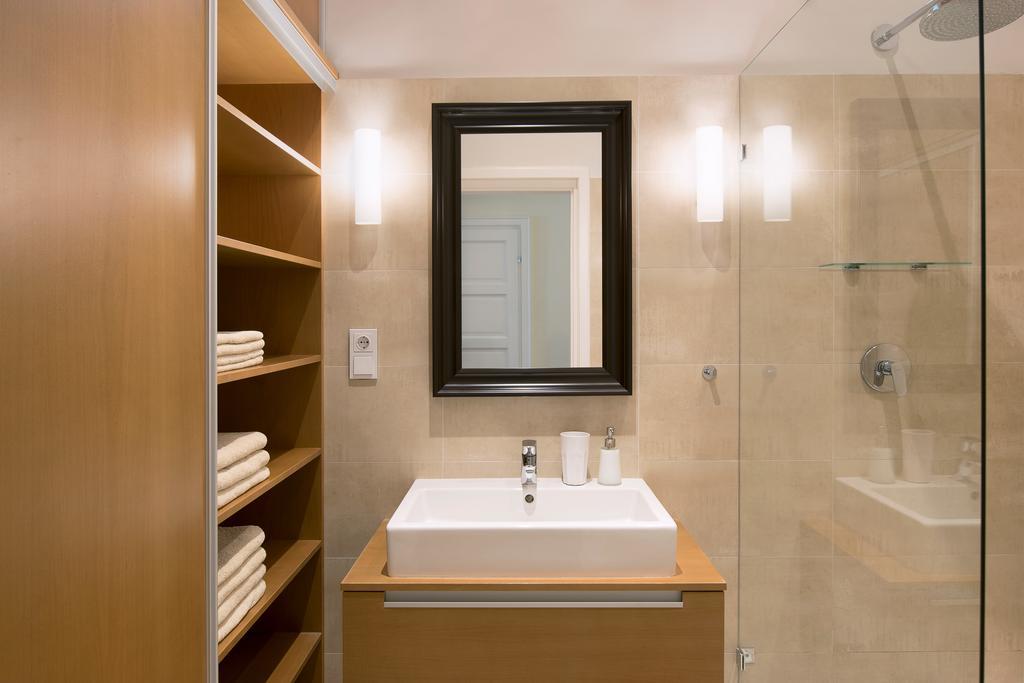 Kapital Inn Budapeşte Dış mekan fotoğraf