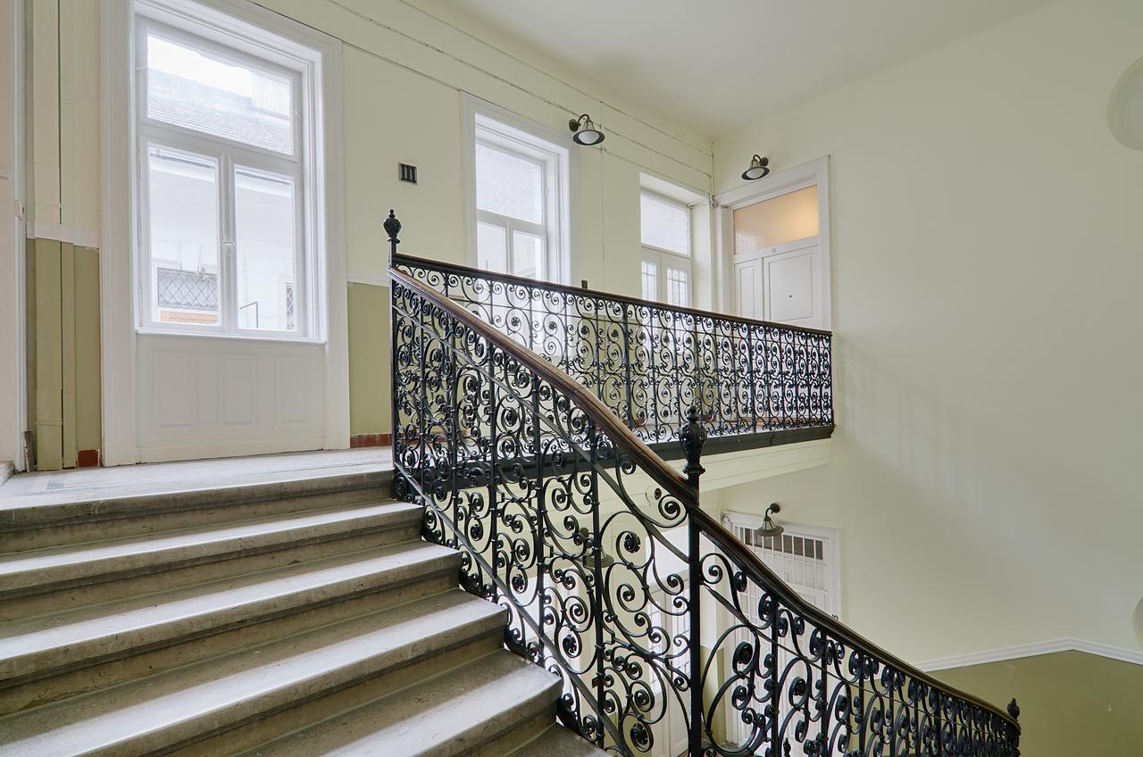 Kapital Inn Budapeşte Dış mekan fotoğraf